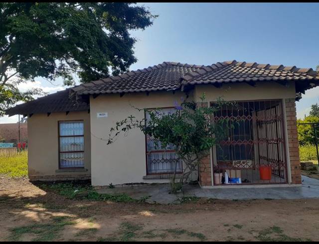 2 BEDROOM HOUSE FOR SALE IN MANKWENG